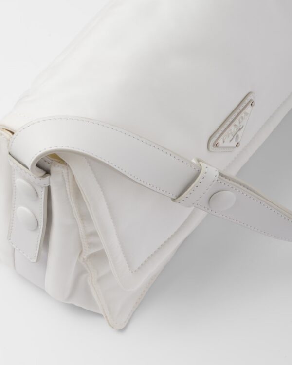 073298d12368b0b6398060d986bad3d7.jpg Small-filled Re-Nylon shoulder bag white