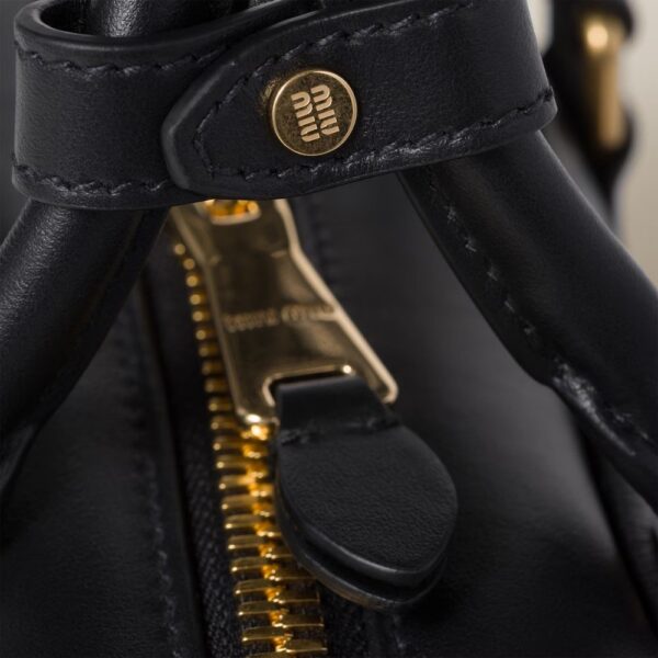 0d280255639ea91ff8682054d5b177fa.jpg Arcadie Leather Small Handbag Black