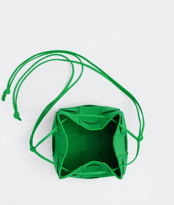 Small Cassette Bucket