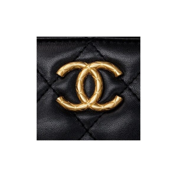 36df50f9889f26eff9e9c3c5e8402ec0.jpg CHAENL 22K FLAP BAG WITH ADJUST CHAIN