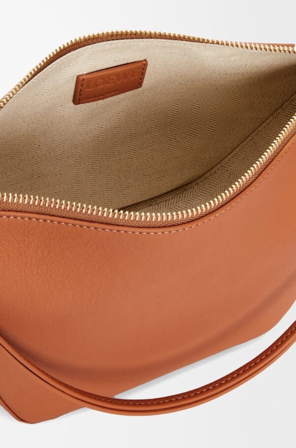 4a6797dcb37bc430cea50bdbdce9b6bc.jpg Mini Hammock hobo in classic calfskin