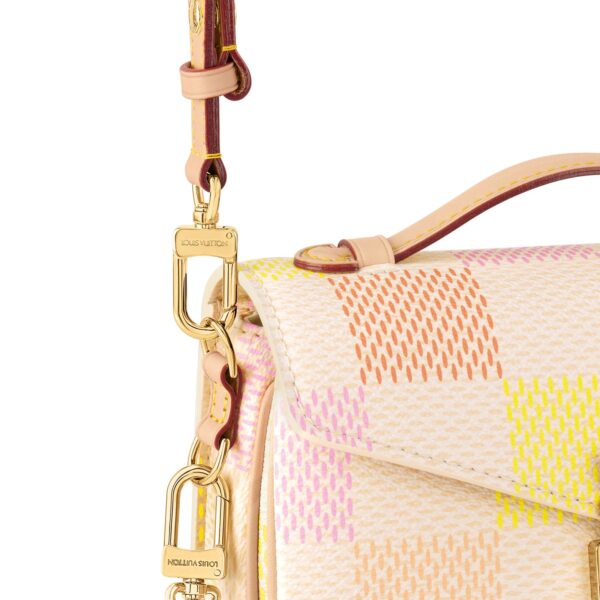 Pochette Métis East West