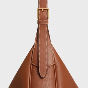 69f58403f2708bf2ffe2870e5984b358.webp MEDIUM HELOÏSE BAG IN SUPPLE GRAINED CALFSKIN