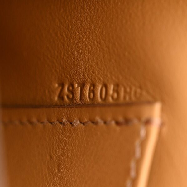 Swift Kelly Pochette Clutch Biscuit