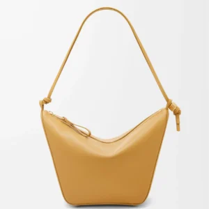 Mini Hammock hobo in classic calfskin