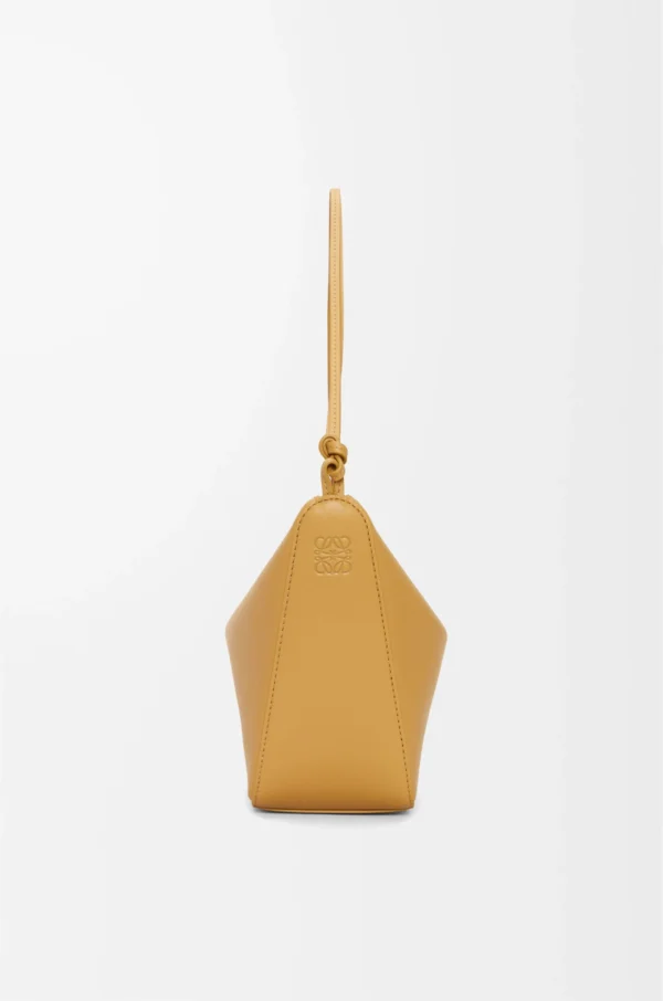 Mini Hammock hobo in classic calfskin