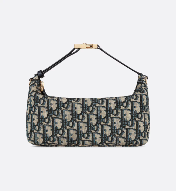 Medium DiorTravel Nomad Pouch