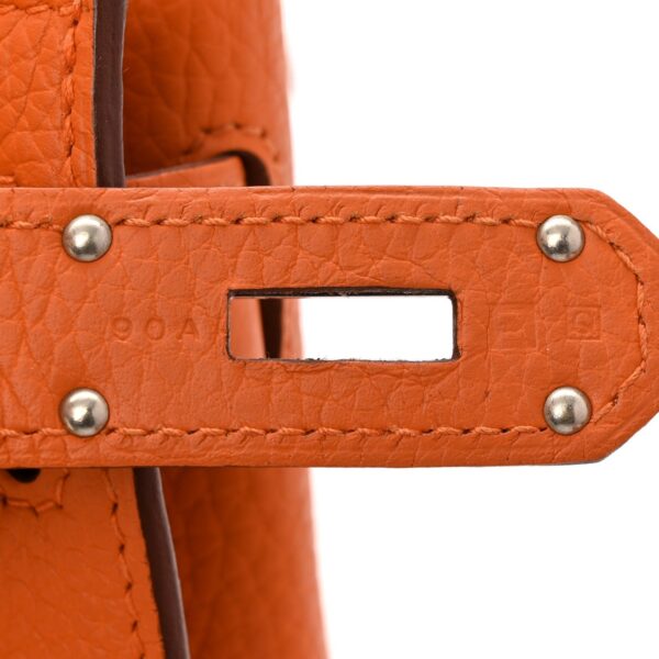 Taurillon Clemence Jypsiere 31 Orange