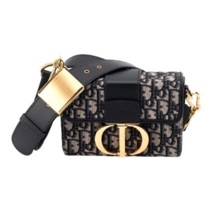 b8a4e620af5a828a6770deaf675d219d.jpg 30 MONTAIGNE MICRO BAG