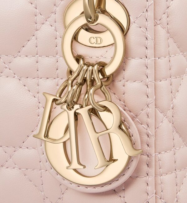 dac566fdf36697ccce1eef00724f8323-1.jpg Lady Dior Micro Bag