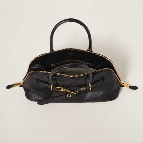 Aventure Nappa Large Leather Handbag Black