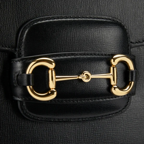 e9c677dfbd438220e5b949582e67d4ca.webp SAC À ÉPAULE GUCCI HORSEBIT 1955 PETITE TAILLE