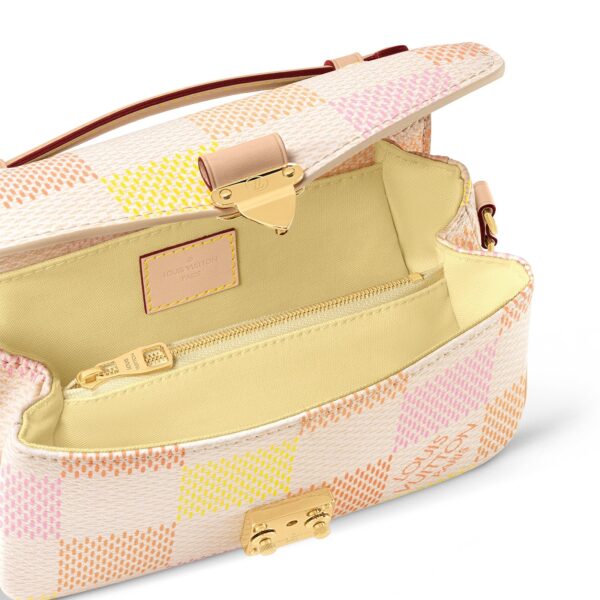 Pochette Métis East West