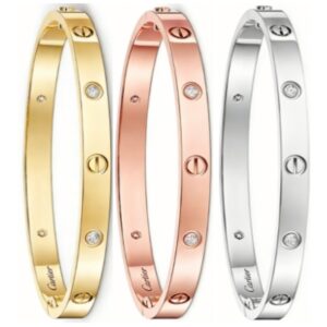 Cartier Love Collection Medium Size Bracelet Set with 4 Diamonds – Replica